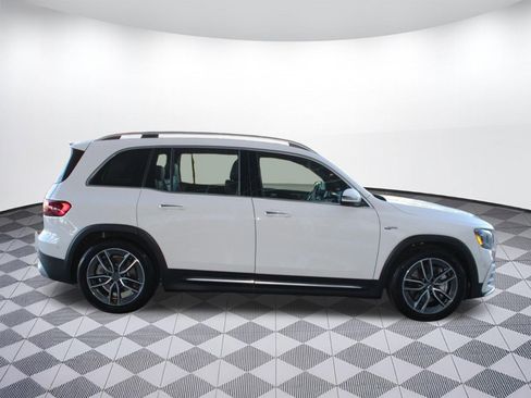 Used 2025 Mercedes-Benz GLB 35 AMG 4MATIC image 8