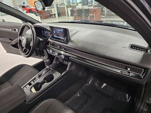 Used 2024 Honda Civic Sport image 8