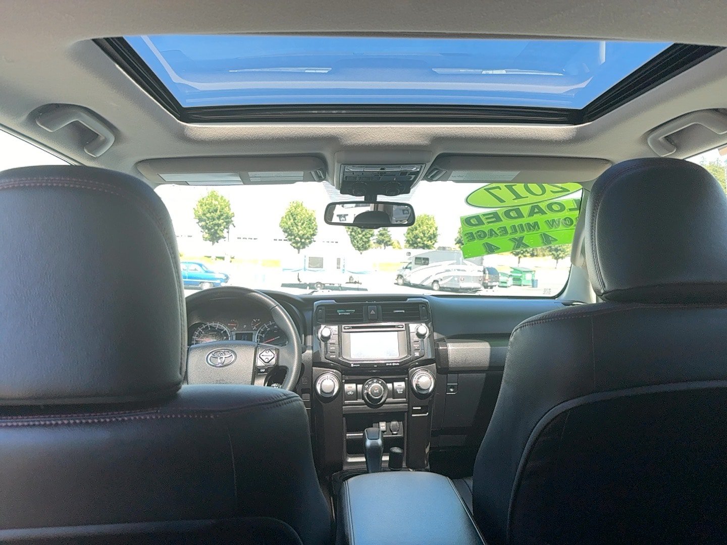 Used 2017 Toyota 4Runner TRD Off-Road Premium AWD/4WD image 14