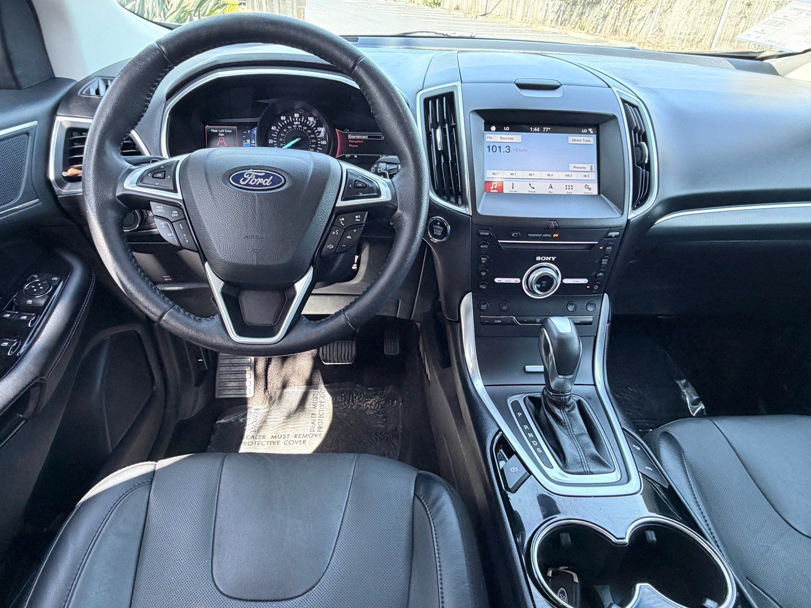 Used 2018 Ford Edge Titanium w/ Equipment Group 302A FWD image 10