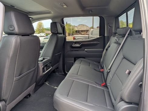 New 2026 GMC Sierra 1500 SLT w/ SLT Premium Plus Package AWD/4WD image 34