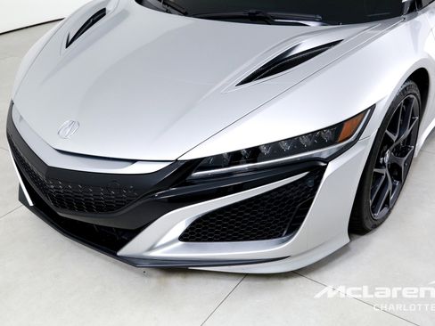Used 2017 Acura NSX AWD/4WD image 29