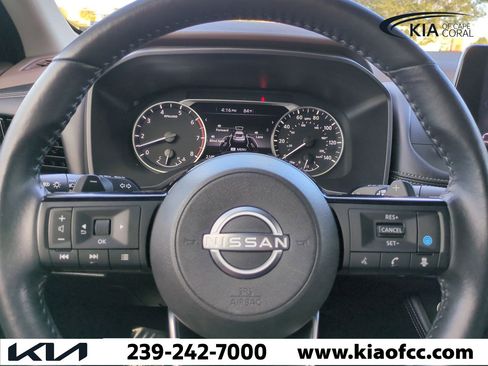 Used 2023 Nissan Rogue SL image 27