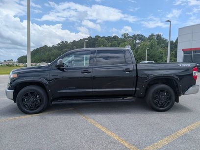 Used 2019 Toyota Tundra SR5 w/ SR5 Upgrade Package
