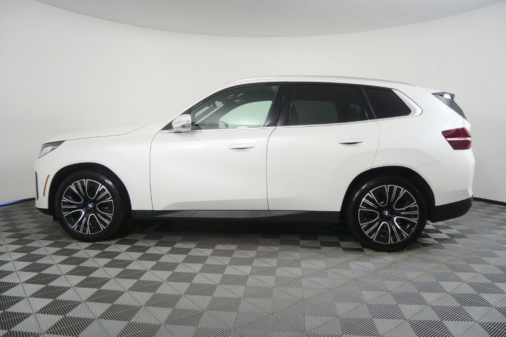 Certified 2025 BMW X3 xDrive30i AWD/4WD image 7