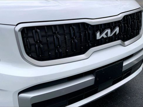Used 2025 Kia Telluride EX AWD/4WD image 30