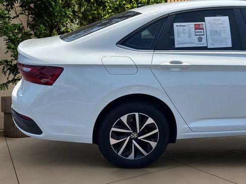 Used 2024 Volkswagen Jetta S FWD image 19