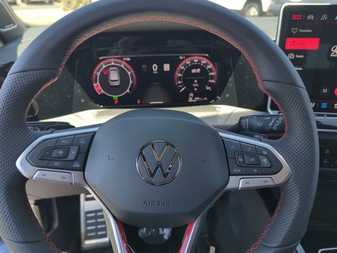 New 2025 Volkswagen GTI Autobahn image 9