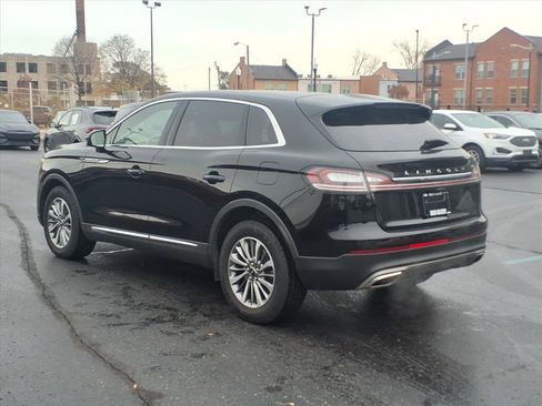 Used 2022 Lincoln Nautilus Reserve image 6