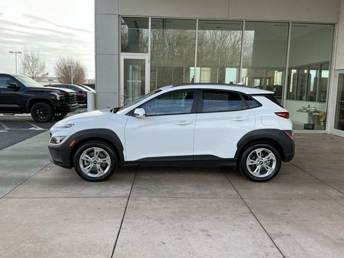 Used 2023 Hyundai Kona SEL w/ Convenience Package image 19