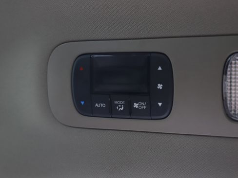 Used 2018 Honda Odyssey EX-L image 18