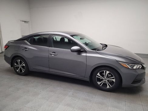 Used 2020 Nissan Sentra SV FWD image 11