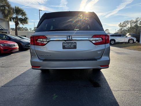 Used 2019 Honda Odyssey EX-L image 4