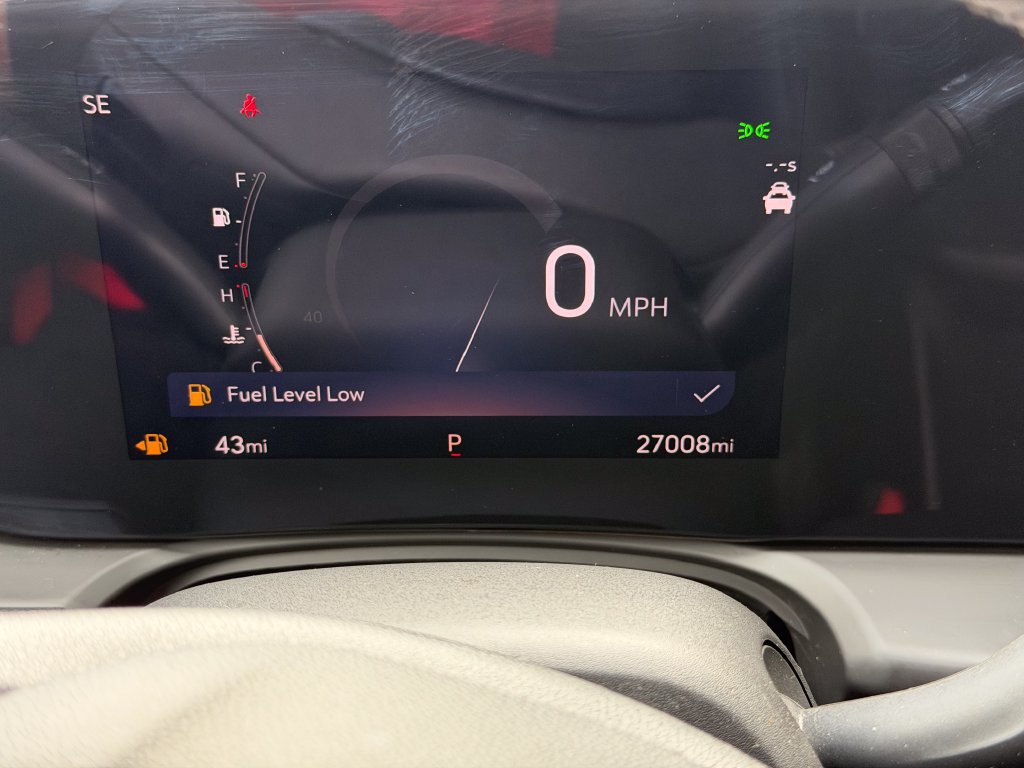Used 2024 Buick Encore GX Sport Touring FWD image 4
