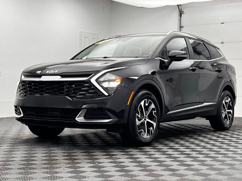 Used 2023 Kia Sportage EX image 12