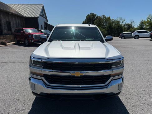 Used 2018 Chevrolet Silverado 1500 LT w/ All Star Edition image 11