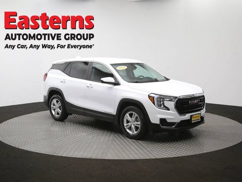 Used 2024 GMC Terrain SLE FWD image 48