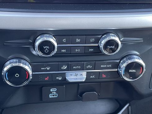 Used 2022 Ford F150 XLT w/ Equipment Group 302A High image 24