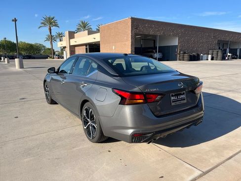 Used 2026 Nissan Altima 2.5 SR FWD image 9