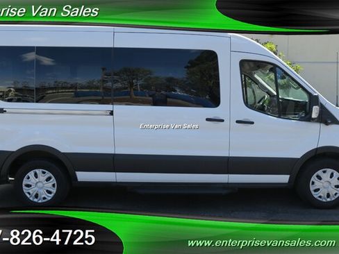 Used 2023 Ford Transit 350 XLT RWD image 4