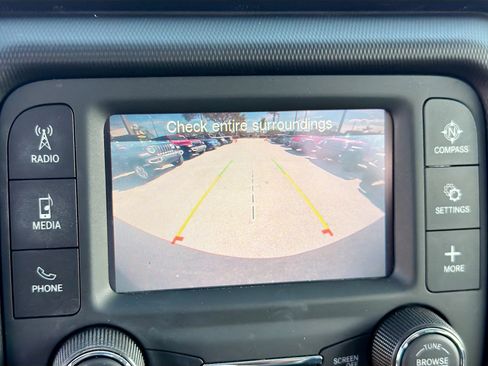 Certified 2021 Jeep Wrangler Sport image 32