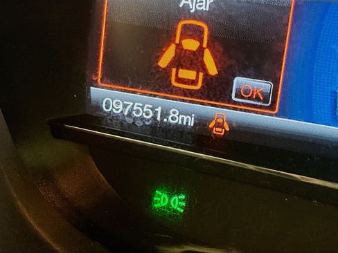 Used 2017 Ford Explorer Sport image 19