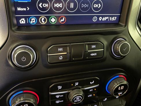 Used 2020 Chevrolet Silverado 1500 RST w/ All-Star Edition image 32