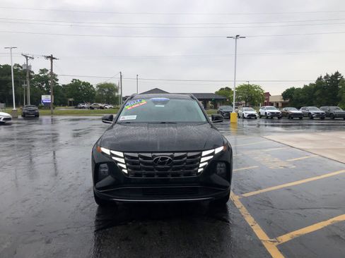 Certified 2023 Hyundai Tucson Limited AWD/4WD image 5