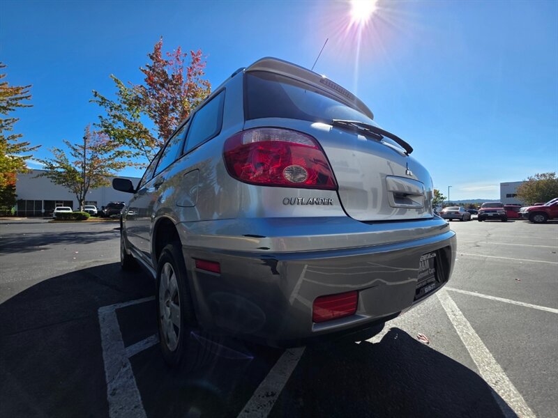 Used 2006 Mitsubishi Outlander LS AWD/4WD image 11