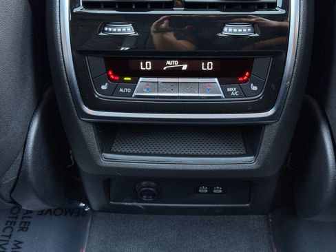 Used 2024 BMW X5 xDrive50e w/ M Sport Package AWD/4WD image 39