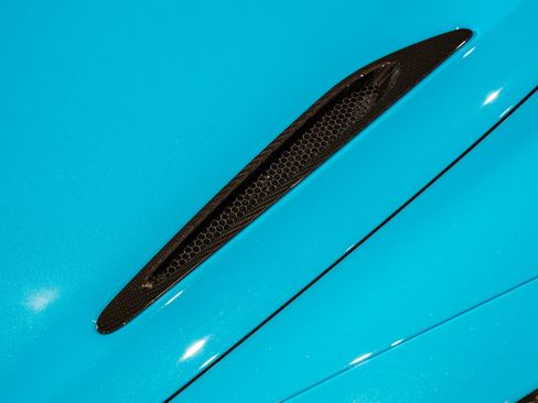 Used 2018 McLaren 720S RWD image 21