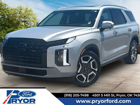 Used 2024 Hyundai Palisade Limited FWD image 1