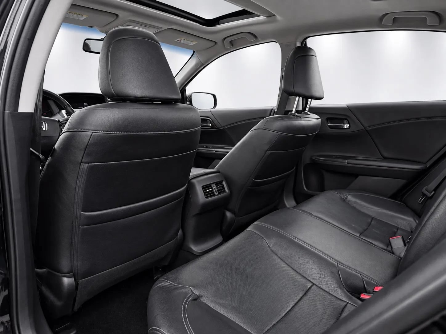Used 2017 Honda Accord EX-L image 14