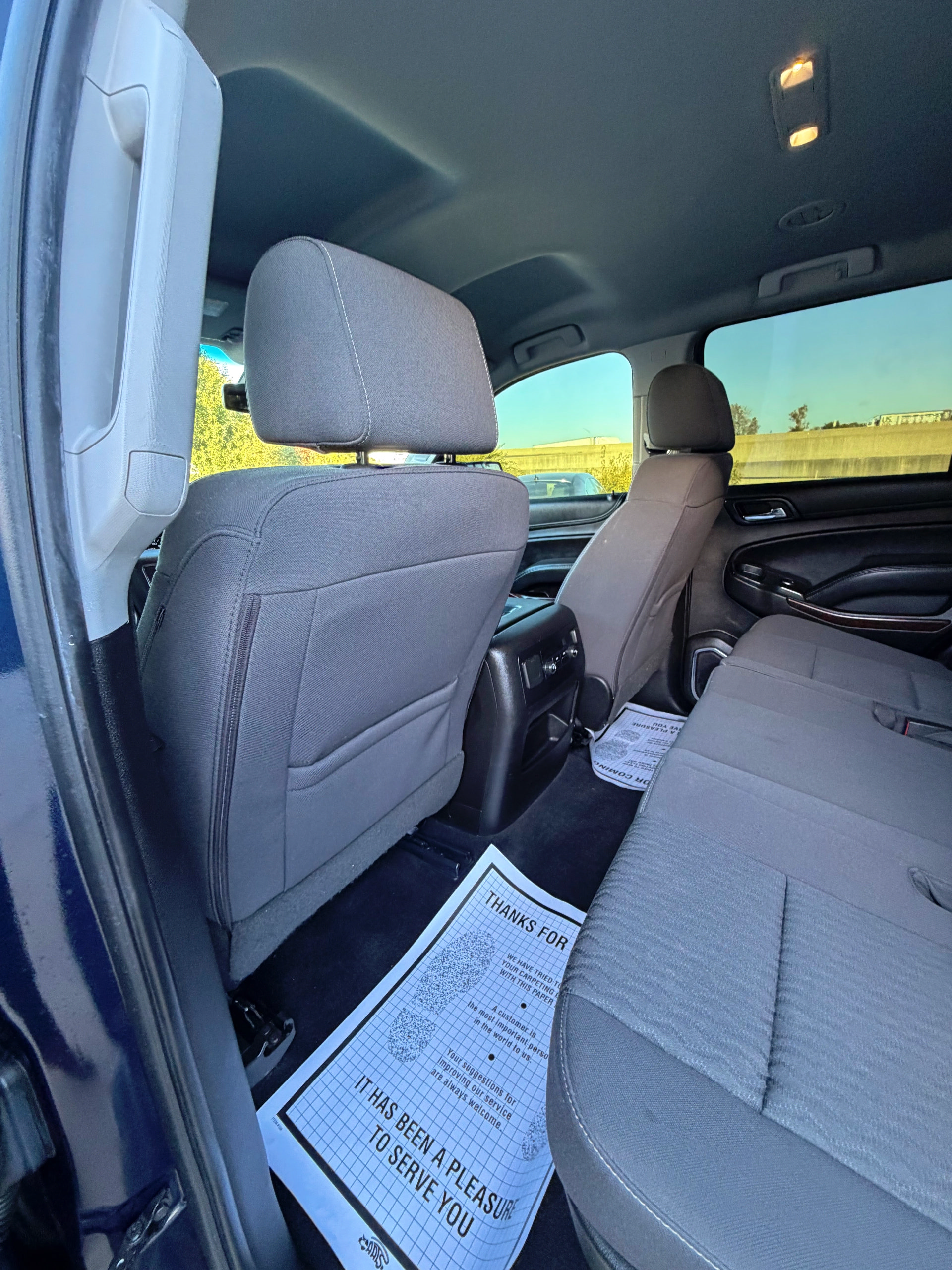 Used 2019 GMC Yukon SLE w/ SLE Value Package AWD/4WD image 9
