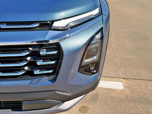 New 2026 Chevrolet Equinox LT w/ Convenience Package II image 9