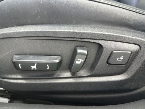 Used 2018 Lexus ES 350 w/ Navigation System Package image 17