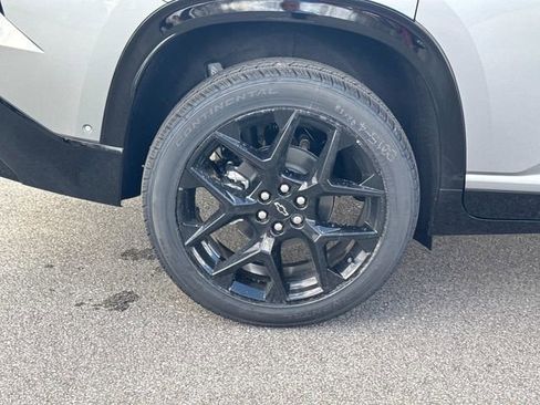 New 2026 Chevrolet Traverse RS AWD/4WD image 11