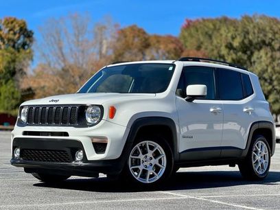 Used 2019 Jeep Renegade Latitude w/ UConnect 8.4 Nav Group