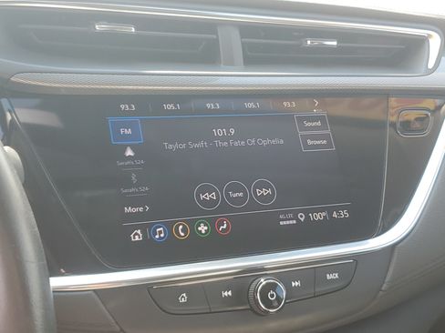 Used 2022 Buick Encore GX Select w/ Sport Touring Package FWD image 27