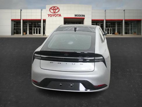New 2026 Toyota Prius Plug-In Hybrid image 18