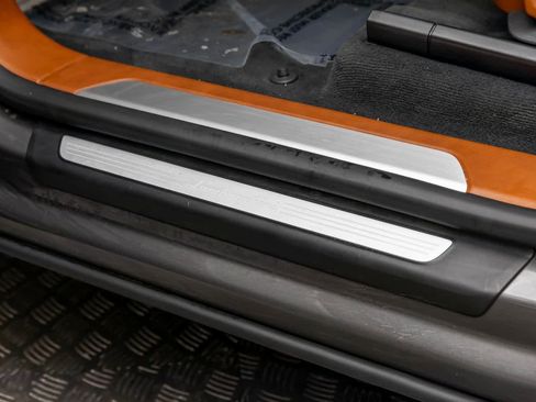 Used 2022 Lamborghini Urus image 30