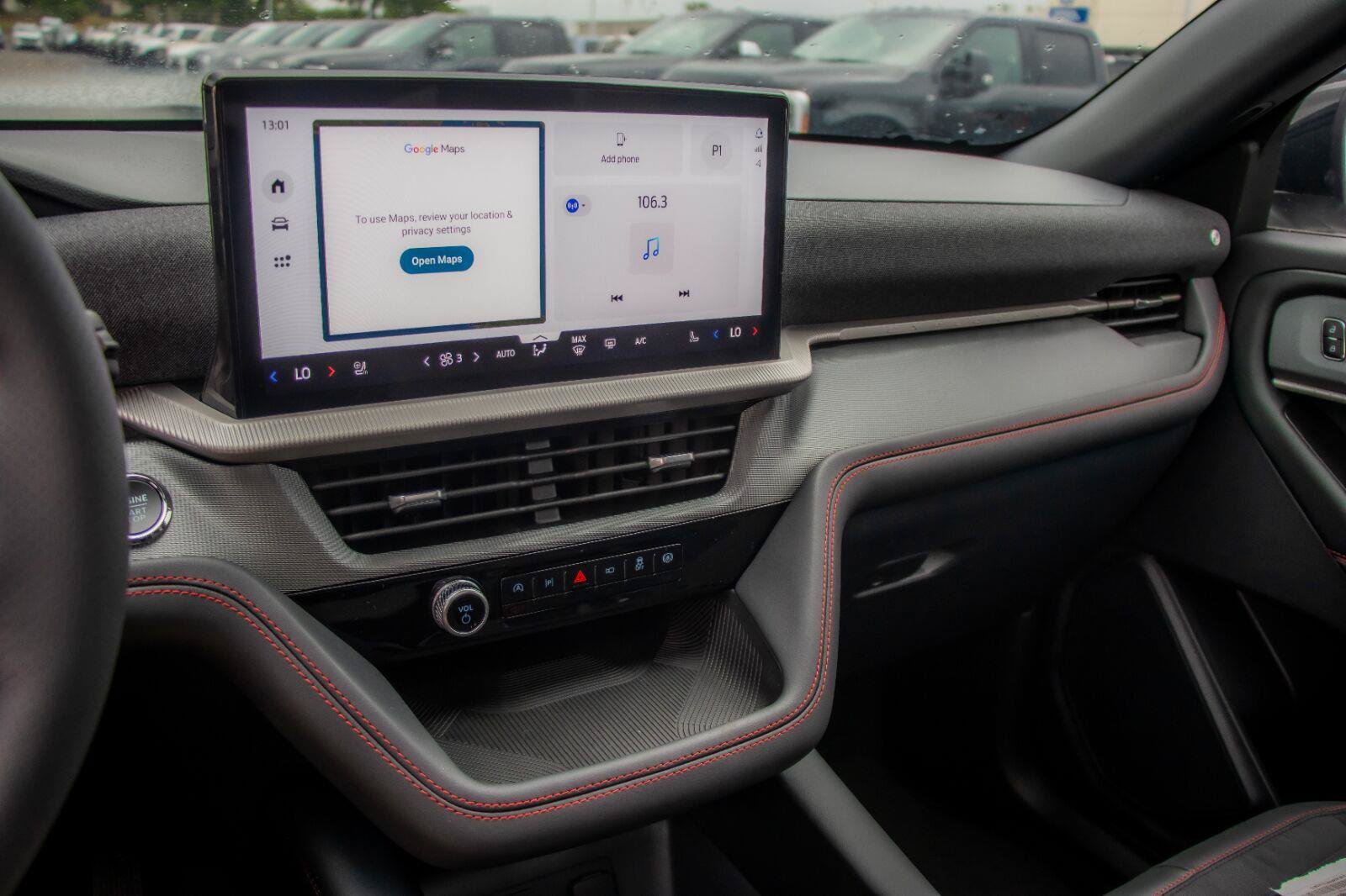 New 2027 Ford Explorer ST-Line w/ ST-Line Street Pack RWD image 11