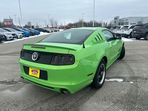 Used 2013 Ford Mustang Coupe image 5