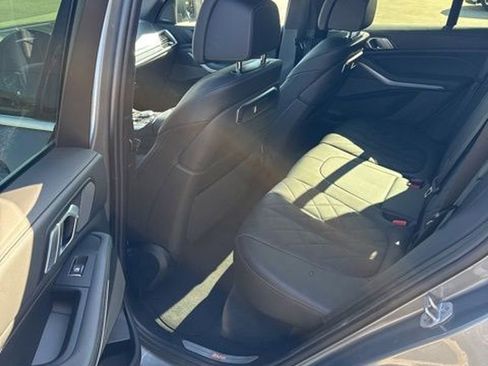 Used 2024 BMW X5 sDrive40i image 12