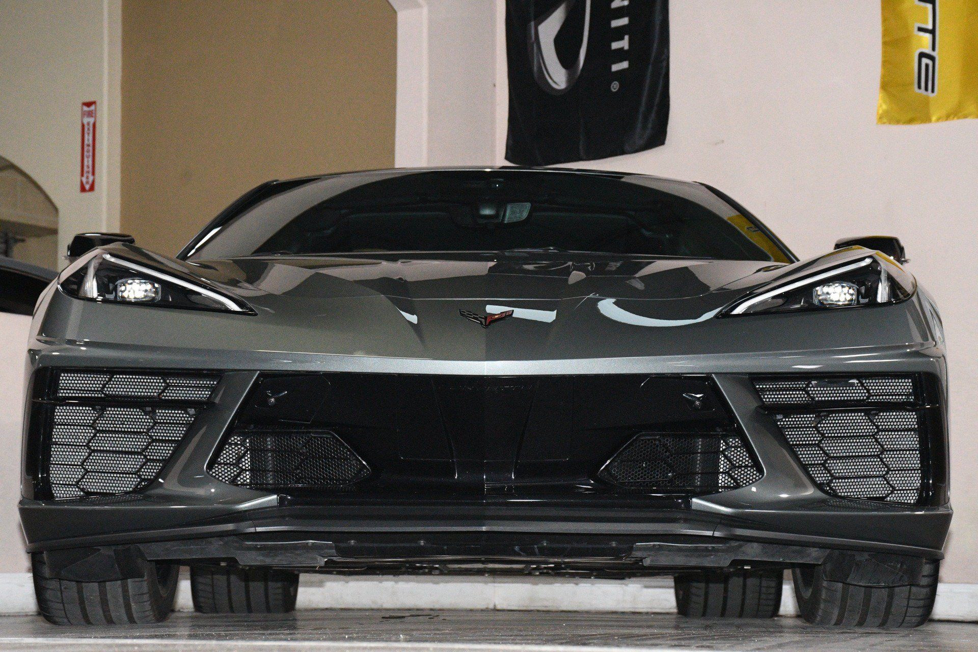 Used 2022 Chevrolet Corvette Stingray Preferred Cpe w/ Z51 Performance Package RWD image 81
