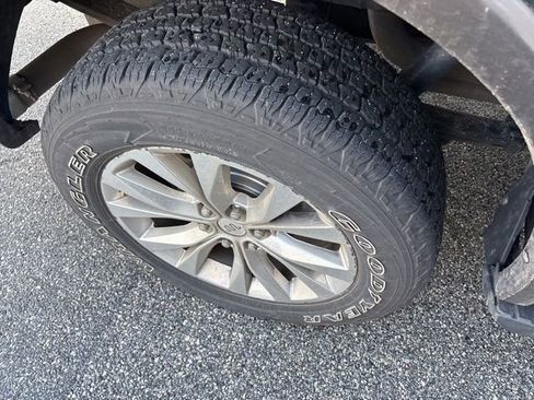 Used 2016 Ford F150 King Ranch w/ Equipment Group 601A Luxury image 3