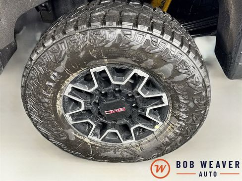 New 2026 GMC Sierra 2500 AT4X w/ Snow Plow Prep/Camper Package AWD/4WD image 37