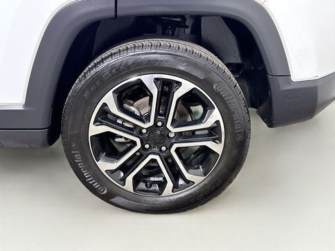 Used 2023 Jeep Compass Limited AWD/4WD image 28