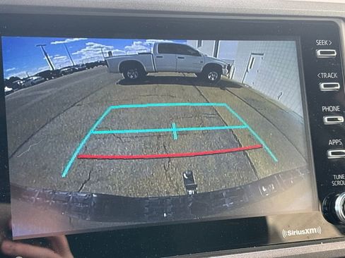 Used 2022 Toyota Tacoma TRD Off-Road image 10