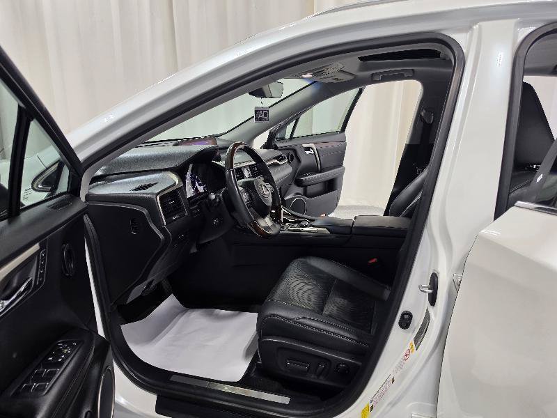 Used 2016 Lexus RX 350 AWD w/ Premium Package image 17